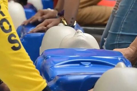Salvando Corazones Más de 700 personas capacitadas en reanimación cardíaca